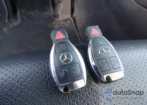 2016 Mercedes-Benz Glc 300 4Matic from USA, damaged, VIN WDC0G4KB5GF059466